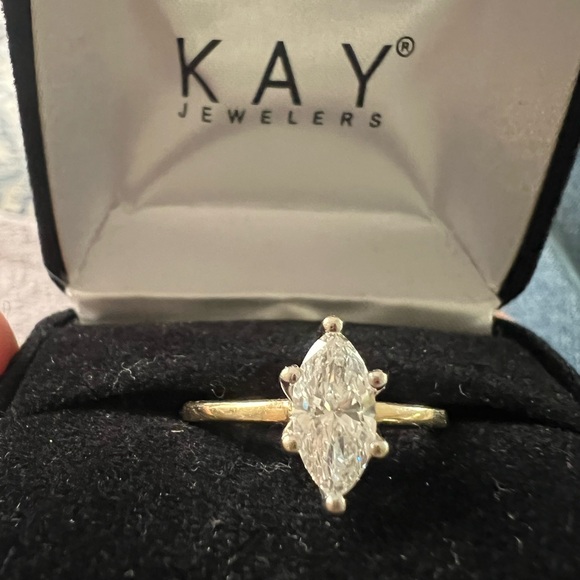 Marquise cut Lab-Grown Diamond Ring - Picture 1 of 14
